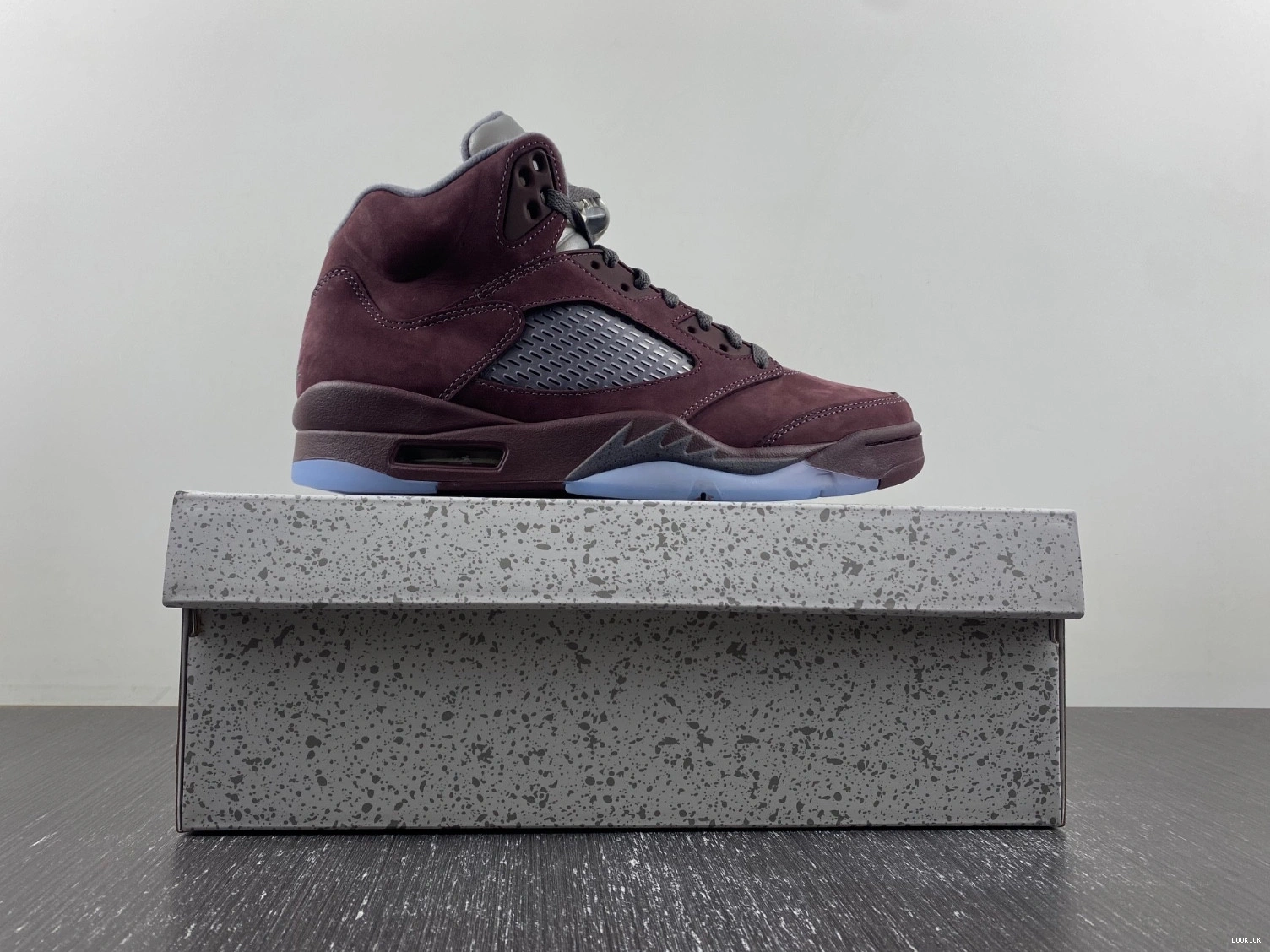 Rep Burgundy DZ4131-600 5 2023 Air Jordan 0517